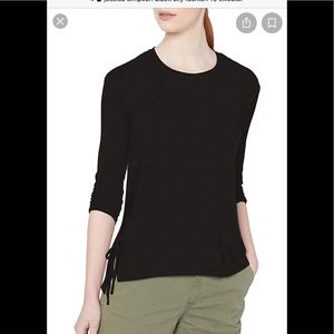 Jessica Simpson Thin Sweater medium